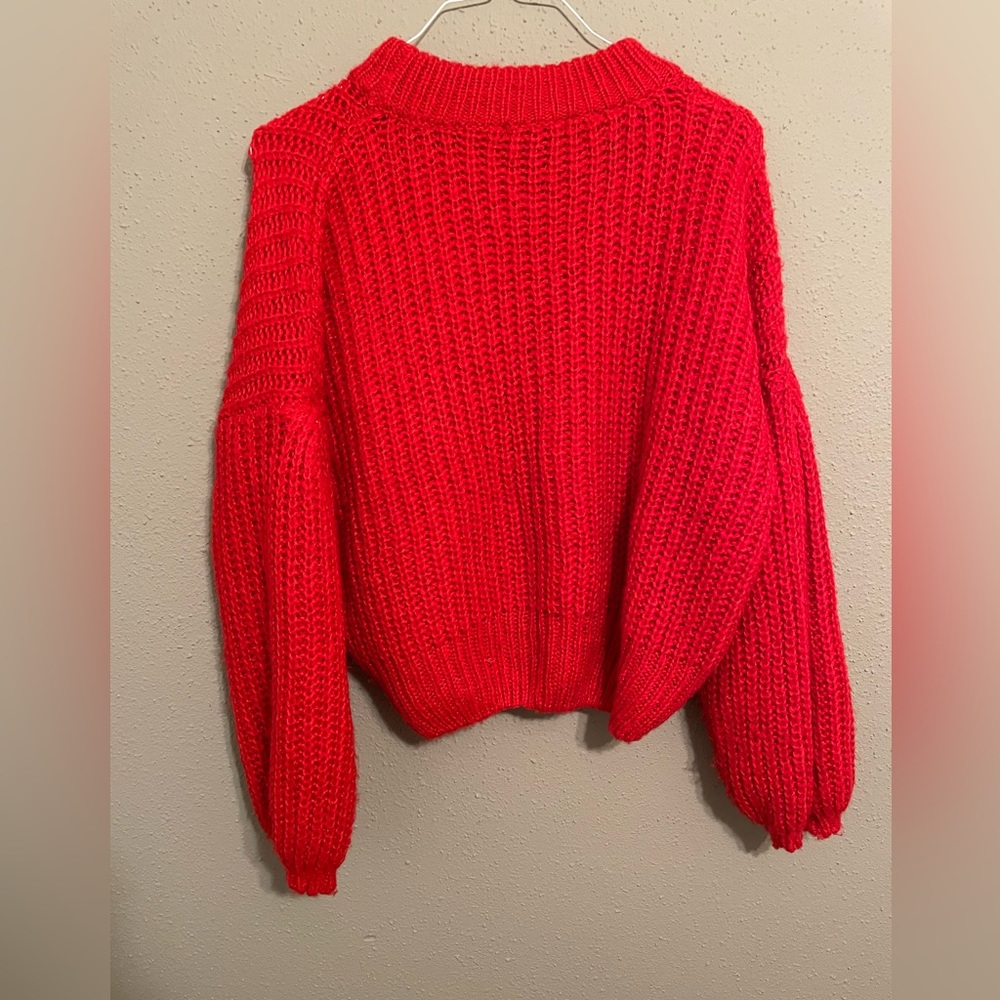 Women’s forever 21 Red Sweater. Size Small.
